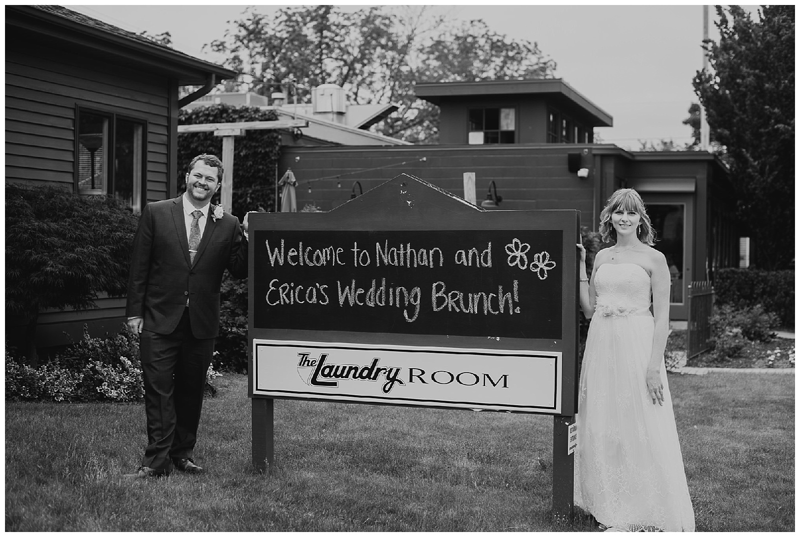 Michigan Wedding Photographers at The Laundry in Fenton Michigan