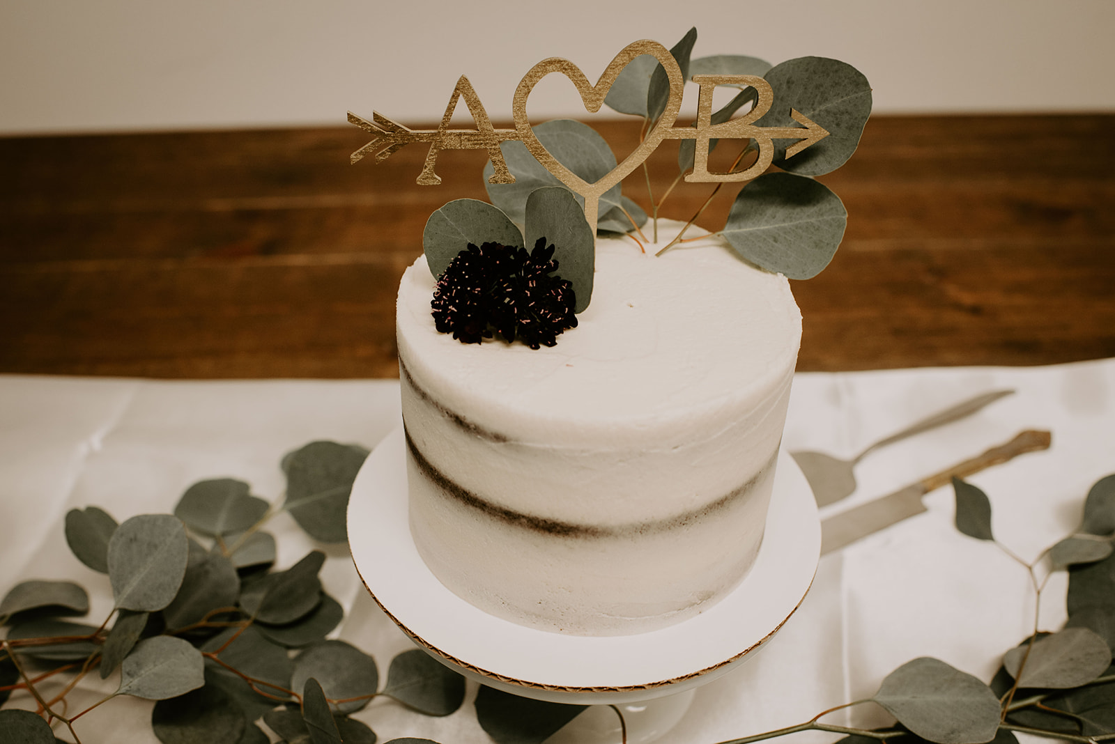 Bash 828, Indiana Wedding Venue, Carmel IN, Wedding Reception, Indiana Brides, Michigan brides, wedding cake