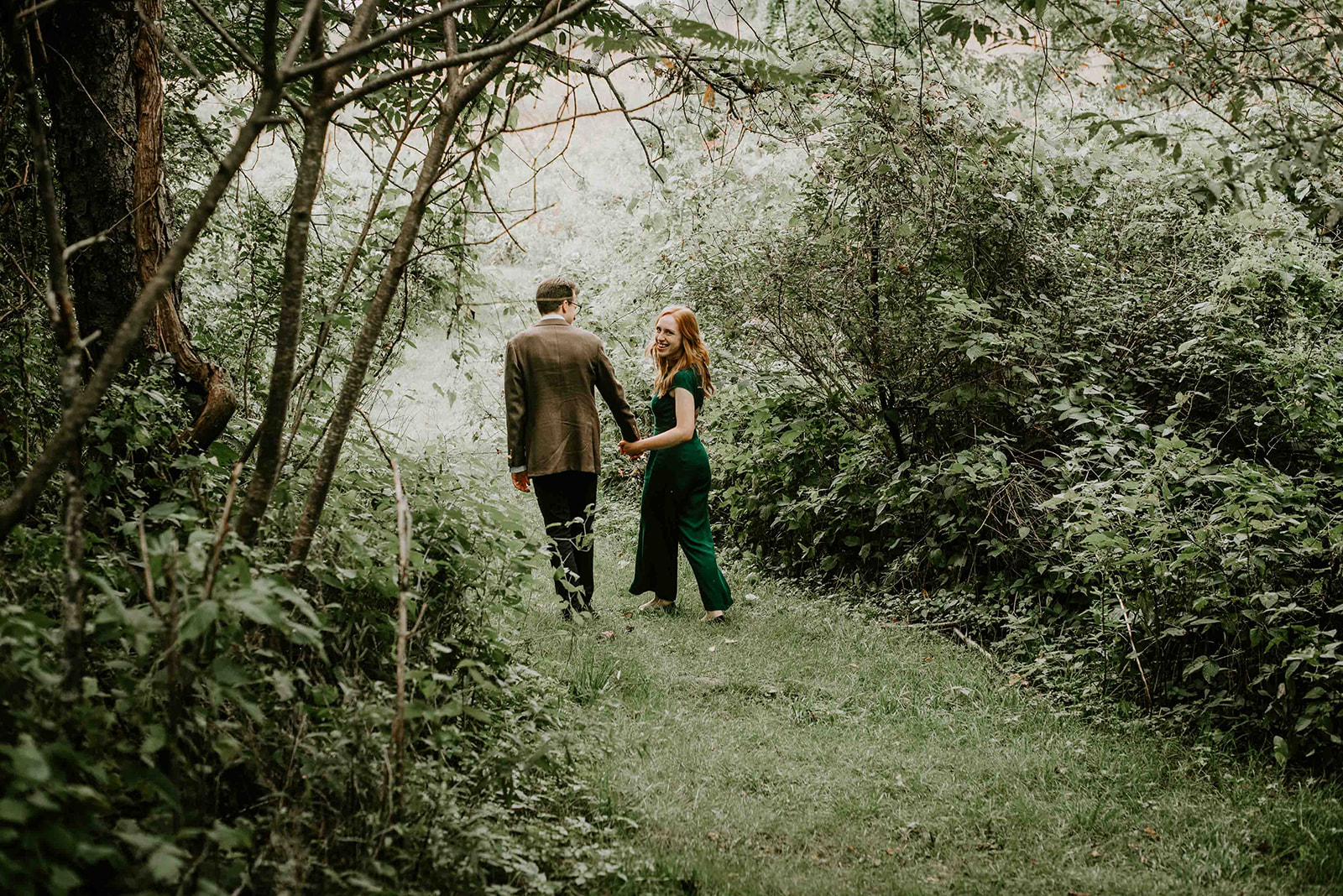 Bride and groom. Green dress. Kalamazoo, mi. Elopement Photographer