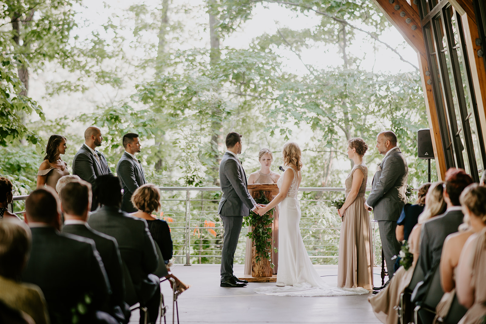 grand rapids wedding photographer liv lyszyk photography fall wedding at bissell treehouse
