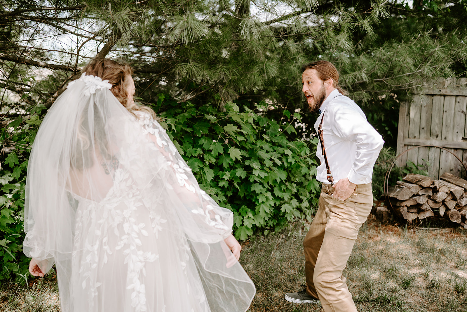 District 5 Schoolhouse, Zeeland, MI Wedding, smoke friendly,  Michigan Wedding Photographer, Liv lyszyk Wedding Photography