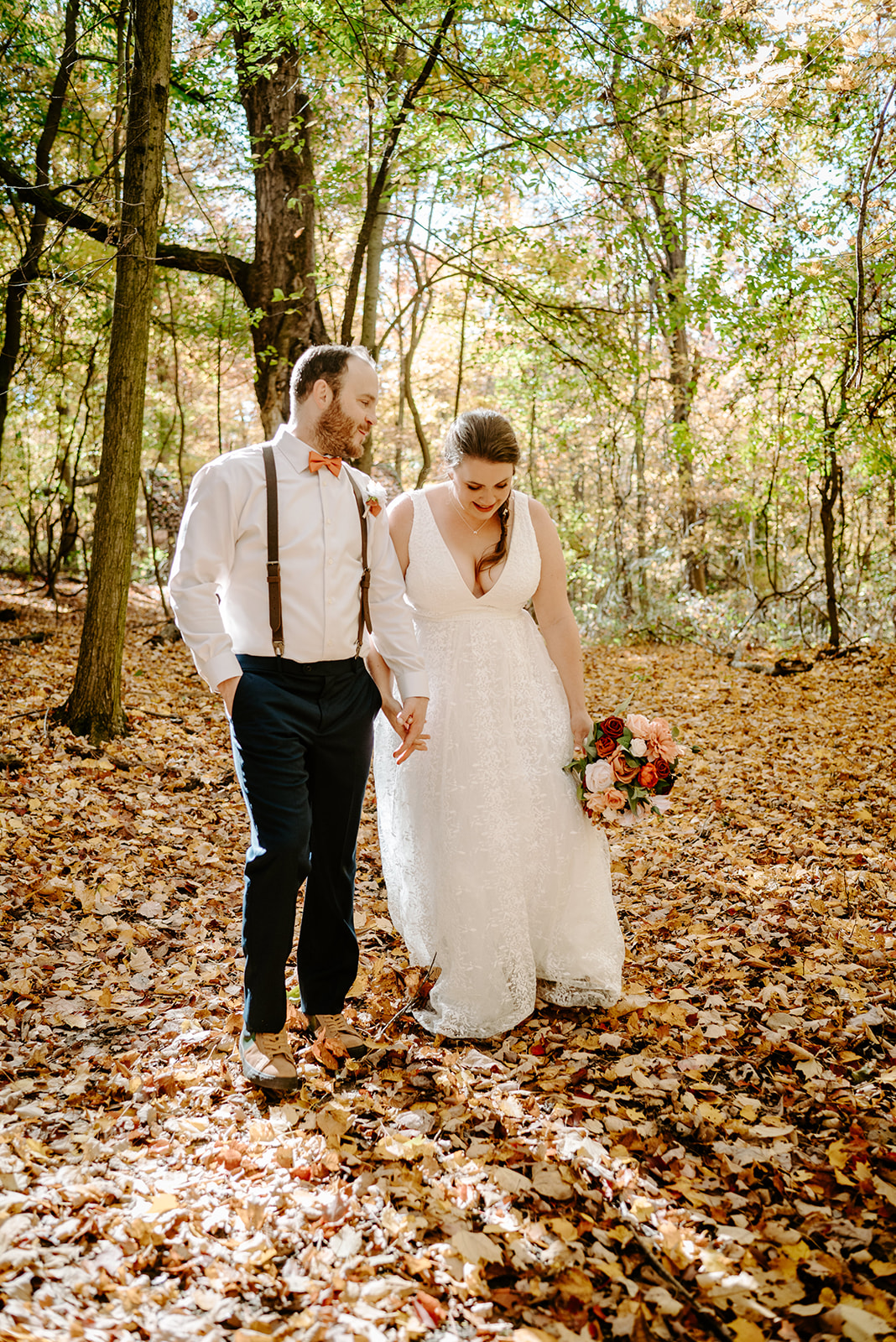 wedding portrait  fall wedding at camp merrie woode by grand rapids wedding photographer Liv Lyszyk Photography